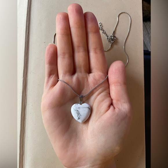 Silver Marble Stone Heart Pendant Necklace - Picture 5 of 5